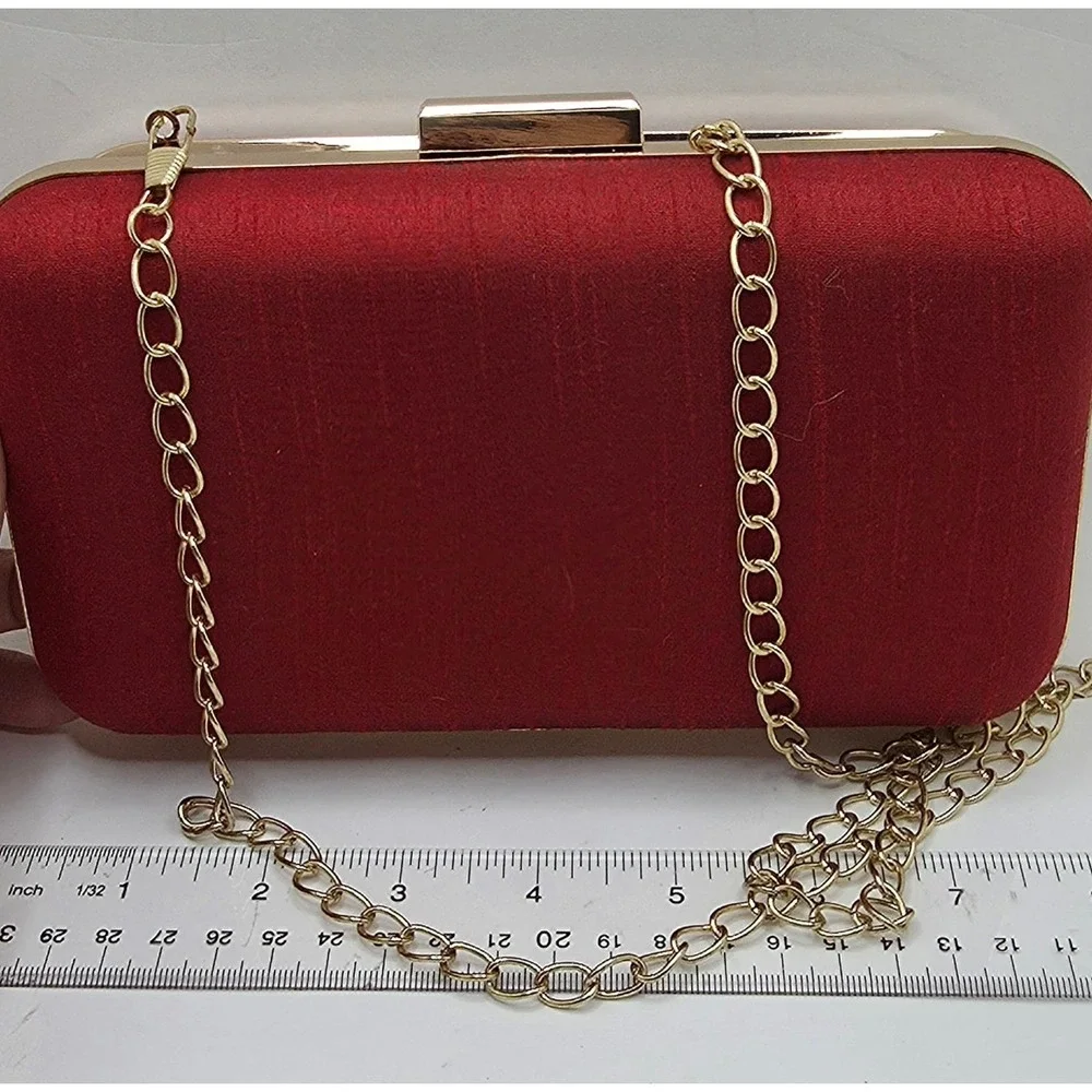 Red Beaded Floral Box Clutch Evening Bag Gold Chain Strap Wedding Prom Party